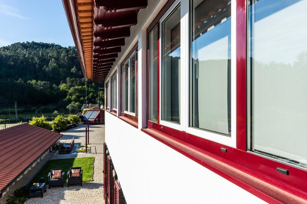 Villa Quinta Do Cerqueiral Arcos de Valdevez Exterior foto